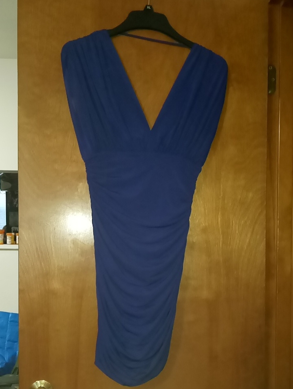 BCBGMaxAzria Royal Blue V-Neck Ruched Midi Dress